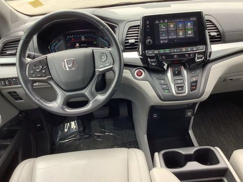 Used 2024 Honda Odyssey EX-L image 11