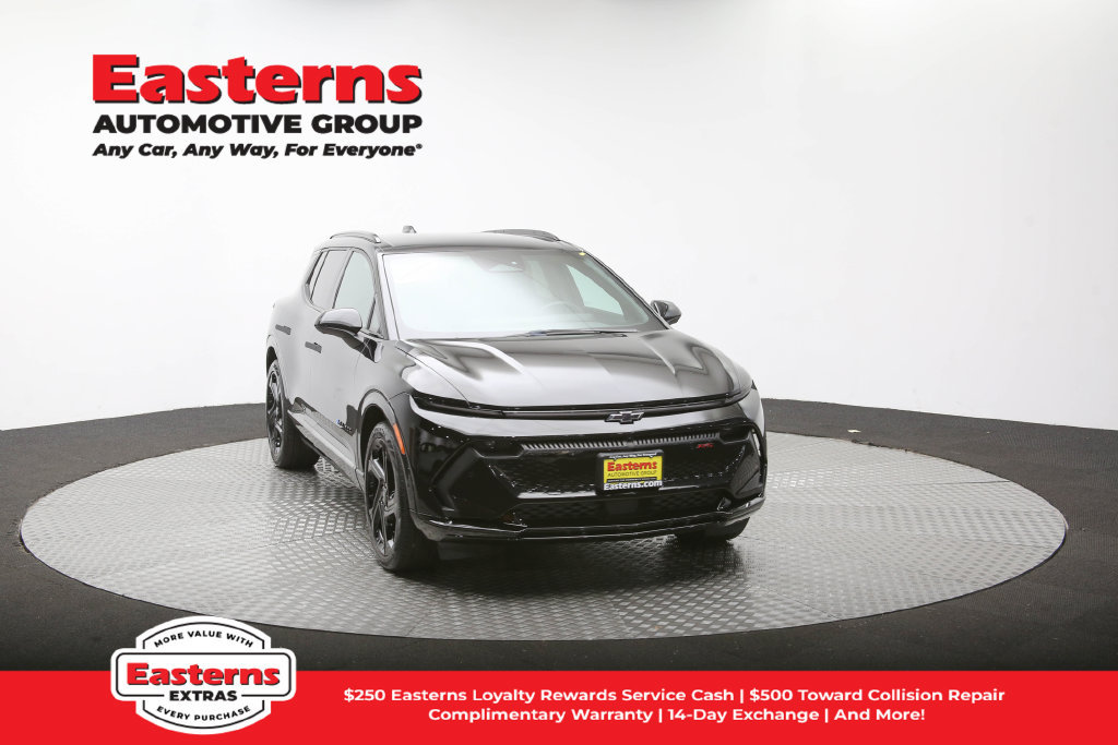 Used 2024 Chevrolet Equinox EV RS FWD image 50