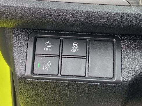 Used 2019 Honda Civic Touring image 23