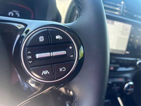 Used 2025 Kia Soul EX FWD image 40