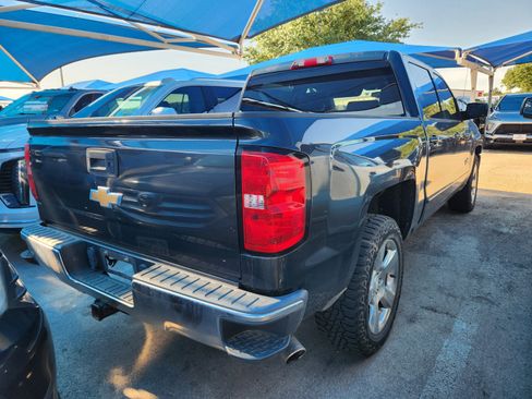 Used 2017 Chevrolet Silverado 1500 LT w/ Texas Edition RWD image 4