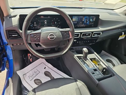 New 2026 Nissan Sentra SR w/ SR Premium Package FWD image 19