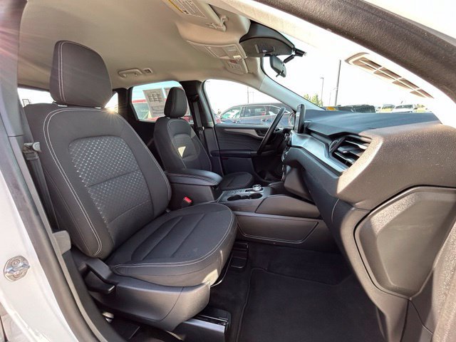 Used 2025 Ford Escape Active AWD/4WD image 31