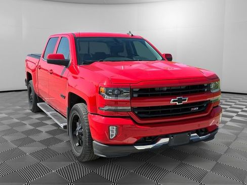 Used 2017 Chevrolet Silverado 1500 LTZ Z71 w/ LTZ Plus Package AWD/4WD image 7