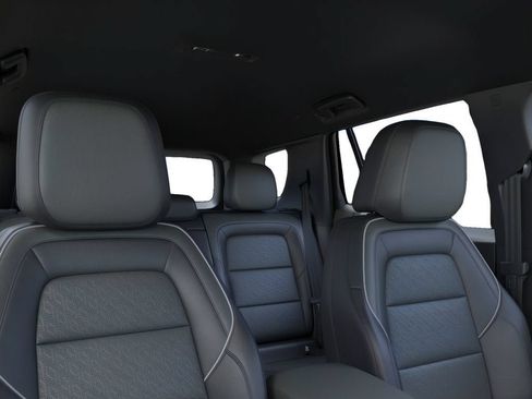 New 2026 Chevrolet Equinox LT AWD/4WD image 24