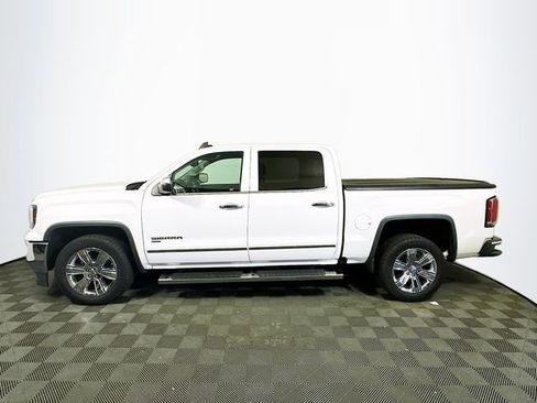 Used 2018 GMC Sierra 1500 SLT w/ Enhanced Driver Alert Package image 5