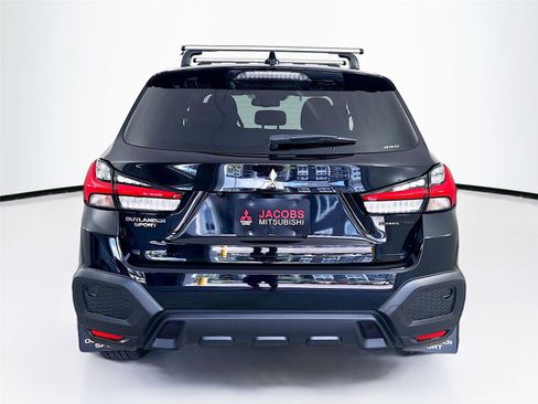 Used 2025 Mitsubishi Outlander Sport Trail Edition image 9