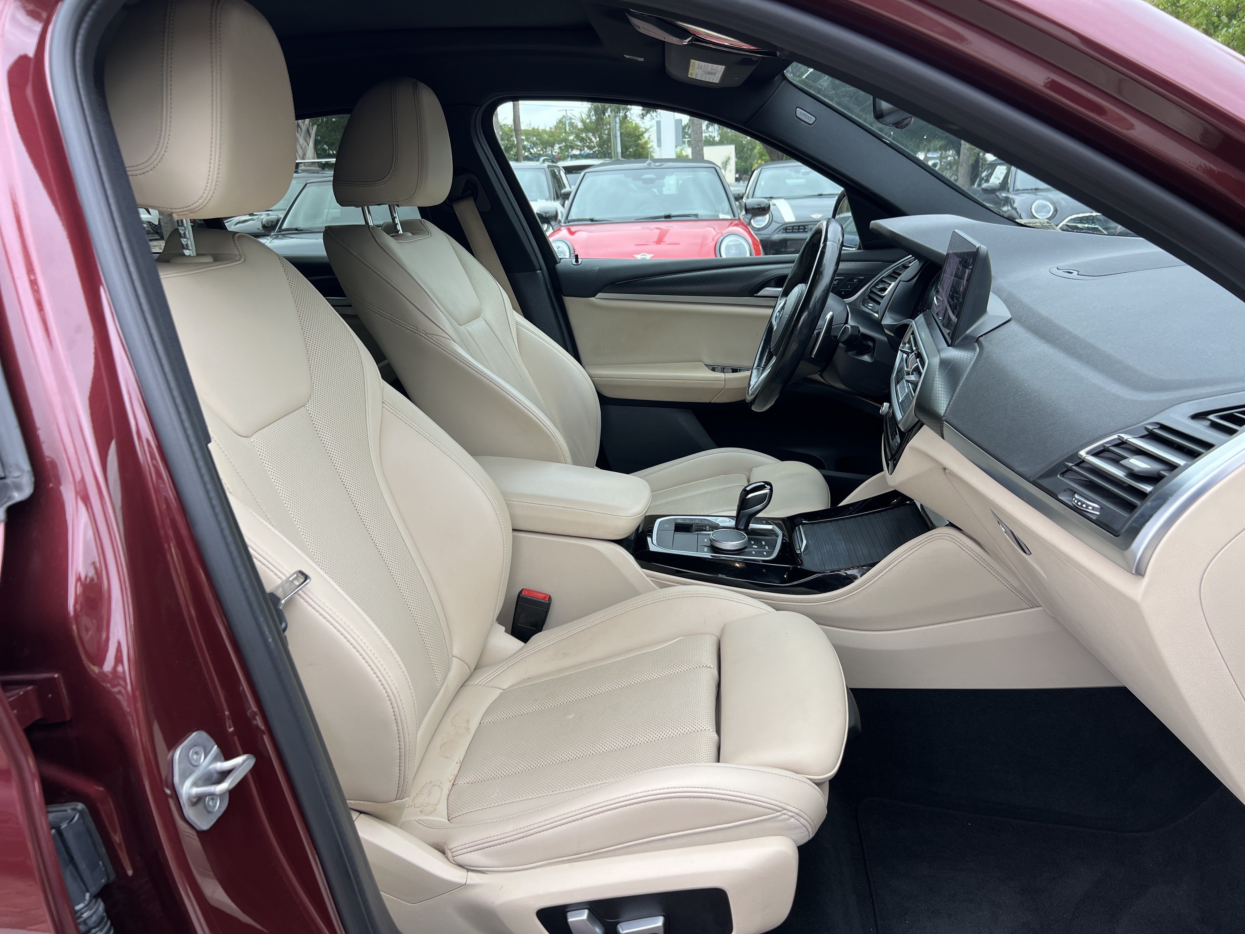 Used 2022 BMW X4 xDrive30i w/ M Sport Package 2 AWD/4WD image 33