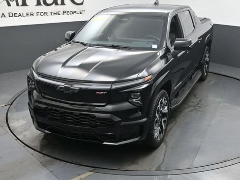 Used 2024 Chevrolet Silverado EV RST AWD/4WD image 44