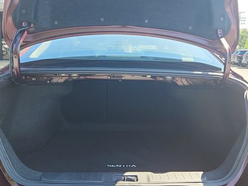 Certified 2025 Nissan Sentra SV FWD image 29
