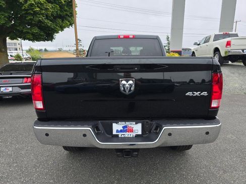 Used 2017 RAM 2500 Tradesman w/ Chrome Appearance Group image 5