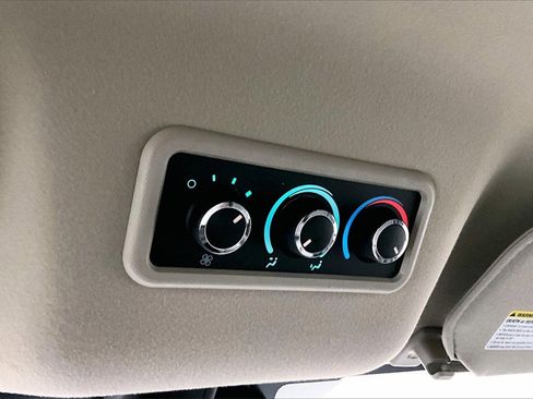 Used 2020 Chevrolet Express 3500 LT w/ LT Preferred Equipment Group image 15