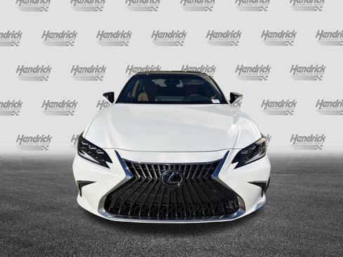 New 2025 Lexus ES 350 Ultra Luxury image 3