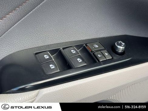 Used 2018 Toyota Camry XLE w/ Audio Package FWD image 22