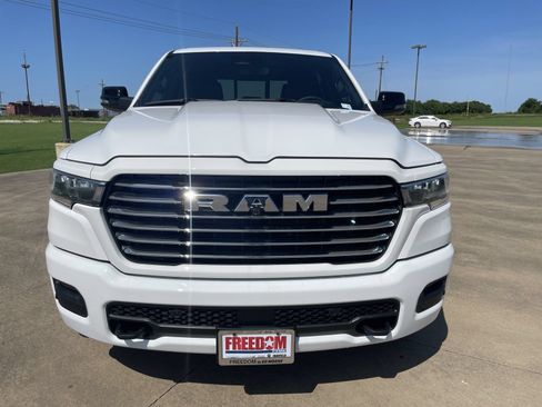 Used 2025 RAM 1500 Laramie w/ Laramie Southwest Edition AWD/4WD image 9