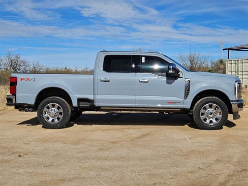 New 2025 Ford F350 King Ranch w/ Chrome Package image 4