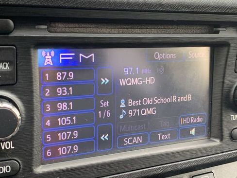 Used 2013 Toyota Prius C Four FWD image 22