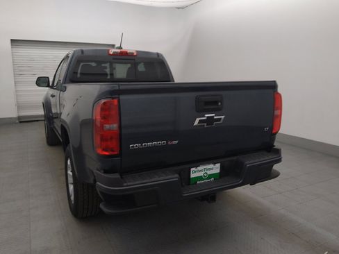 Used 2019 Chevrolet Colorado LT w/ LT Convenience Package RWD image 5
