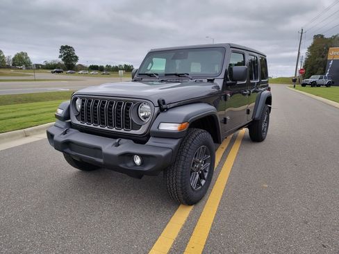 New 2026 Jeep Wrangler Sport S image 3