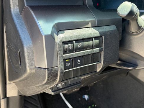 Used 2025 Toyota Tacoma SR5 RWD image 7