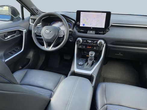 Used 2024 Toyota RAV4 XSE w/ Advanced Technology Package AWD/4WD image 15