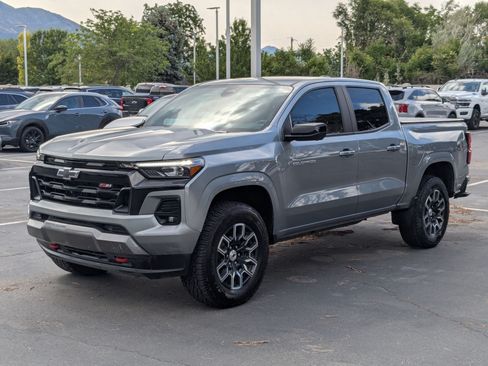 Used 2023 Chevrolet Colorado Z71 w/ Z71 Convenience Package 2 AWD/4WD image 10