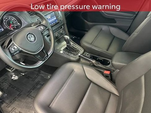 Used 2017 Volkswagen Golf Alltrack SE AWD/4WD image 13