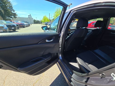 Used 2021 Honda Civic Sport image 15