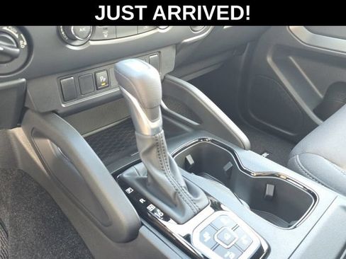 Used 2026 Nissan Frontier SV w/ Tow Package AWD/4WD image 15