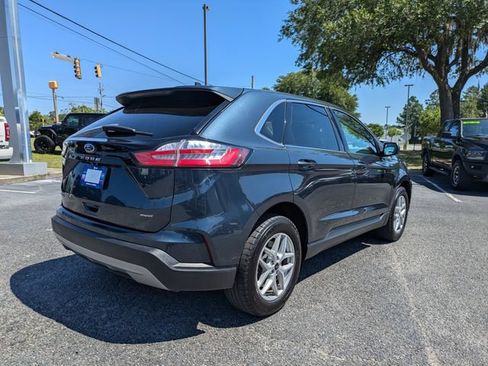 Used 2024 Ford Edge SEL w/ Convenience Package AWD/4WD image 4