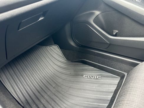 Used 2022 Honda Civic EX image 30