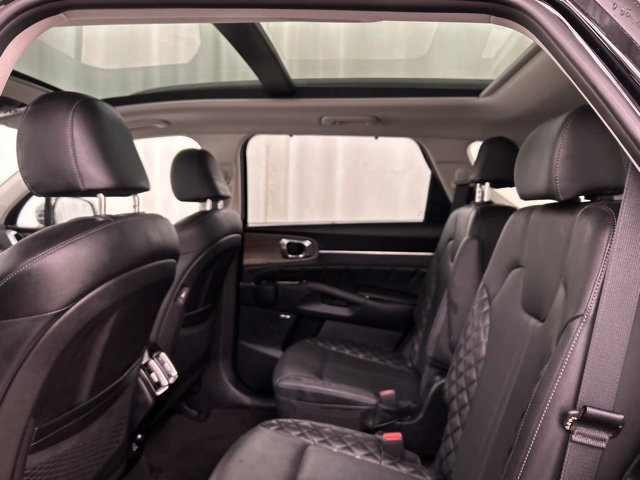 Used 2023 Kia Sorento SX Prestige AWD/4WD image 23