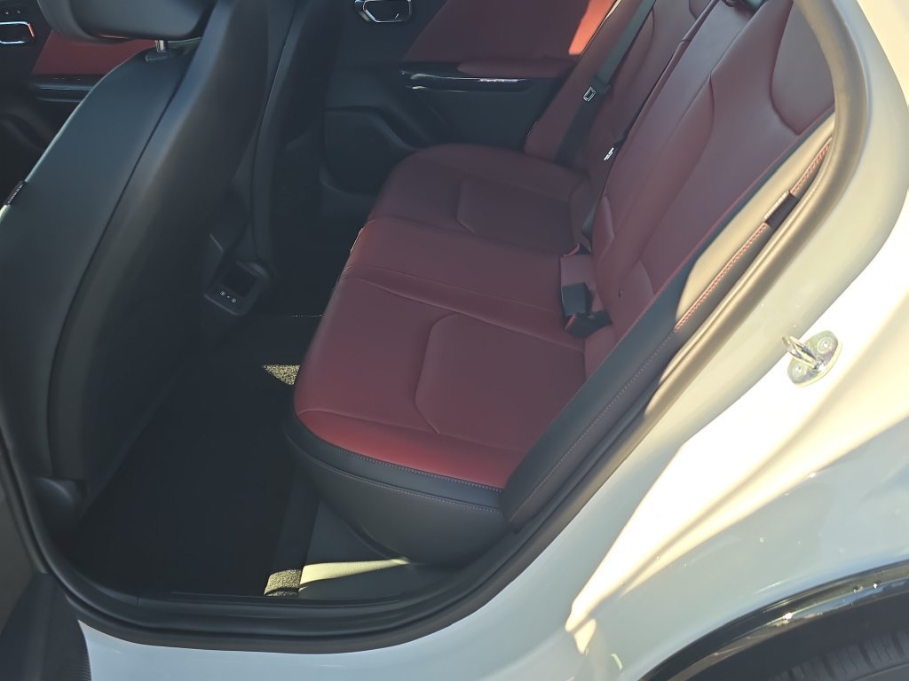 New 2026 Kia K4 GT-Line w/ GT-Line Premium Package FWD image 16