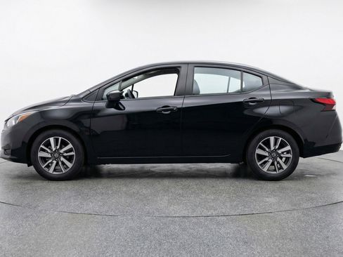 Used 2025 Nissan Versa SV FWD image 5