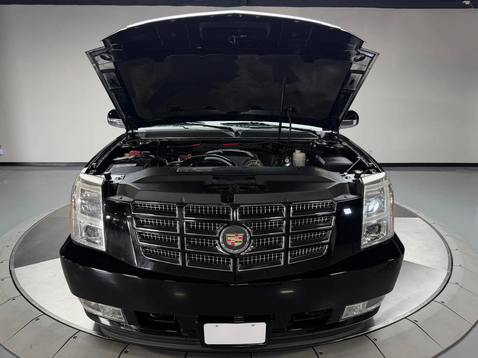 Used 2008 Cadillac Escalade EXT AWD/4WD image 11