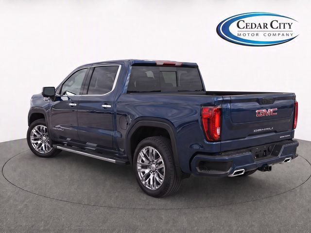 Used 2025 GMC Sierra 1500 Denali AWD/4WD image 4