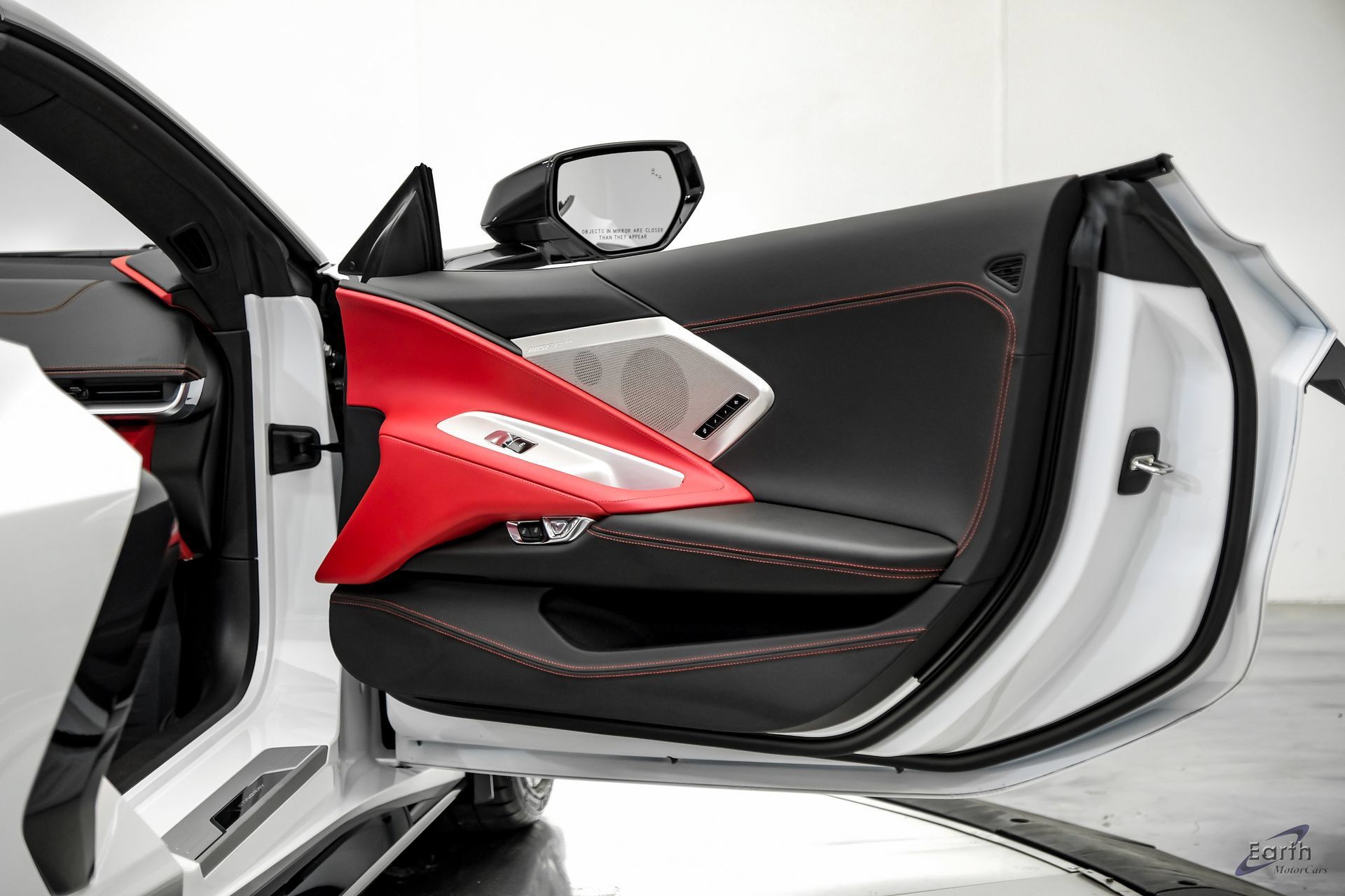 Used 2024 Chevrolet Corvette Stingray Premium Conv w/ Z51 Performance Package RWD image 92