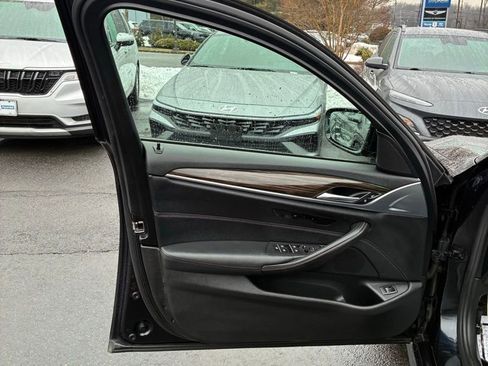 Used 2019 BMW 530i xDrive w/ M Sport Package image 45