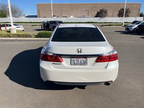 Used 2015 Honda Accord EX-L image 6