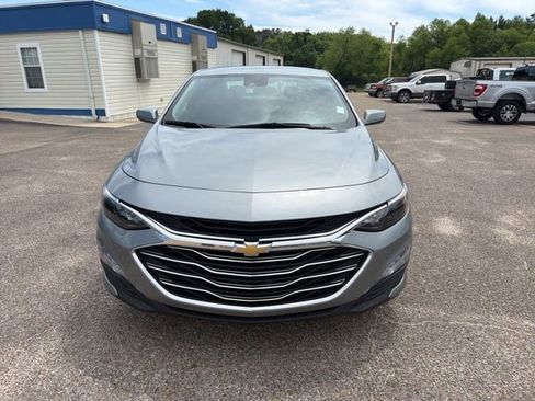 Used 2024 Chevrolet Malibu LT FWD image 3