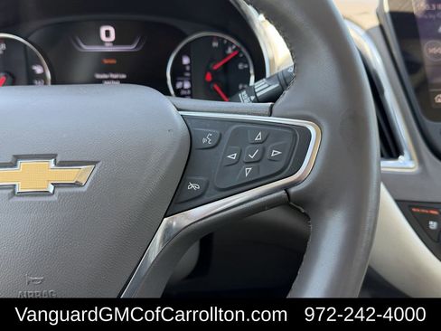 Used 2024 Chevrolet Malibu LT FWD image 16