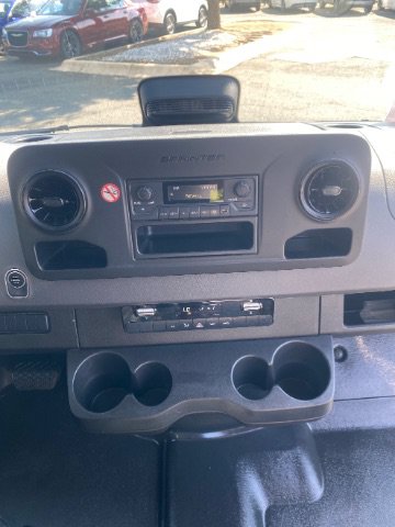 Used 2025 Mercedes-Benz Sprinter 2500 image 18