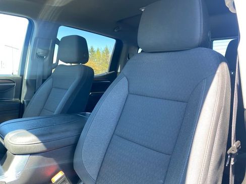 Used 2024 Chevrolet Silverado 1500 LT Trail Boss w/ Convenience Package II AWD/4WD image 13