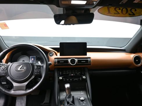 Used 2021 Lexus IS 300 w/ Comfort Package image 32