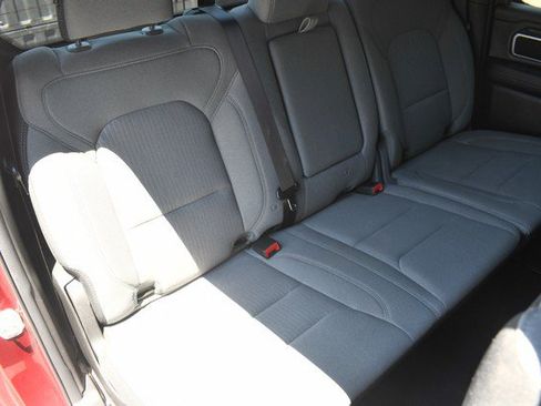 Used 2023 RAM 1500 Big Horn AWD/4WD image 28
