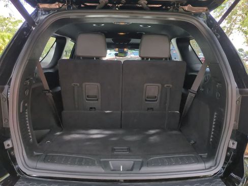 Used 2024 Dodge Durango GT RWD image 36