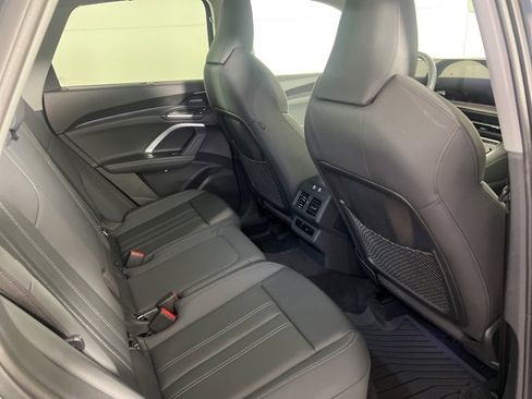 Used 2025 Audi Q5 Premium Plus w/ Premium Plus image 15