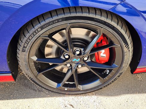 New 2025 Hyundai Elantra N image 17