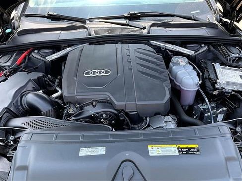 Used 2023 Audi A4 2.0T Premium w/ Convenience Package AWD/4WD image 9