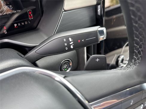 New 2026 GMC Acadia Elevation w/ Elevation Premium Package FWD image 23